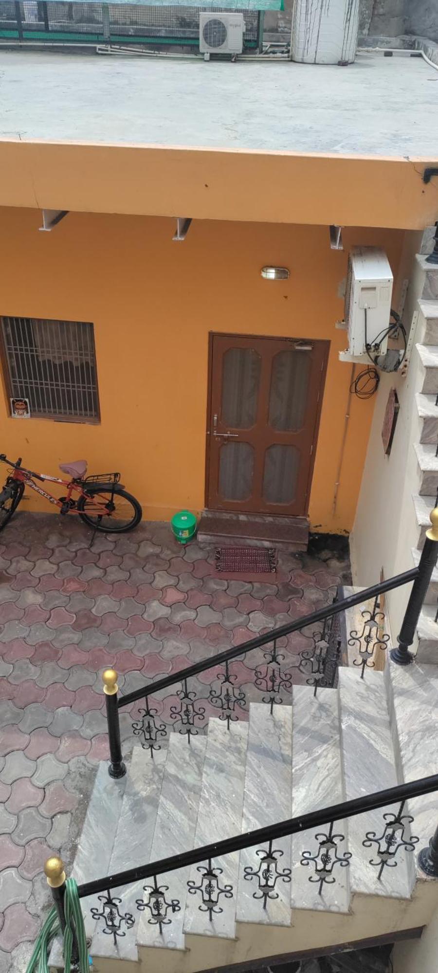 Nidhivan Homestay Vrindavan Bilik gambar